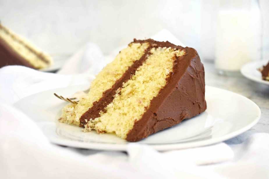 Yellow Cake Chocolate Frosting
